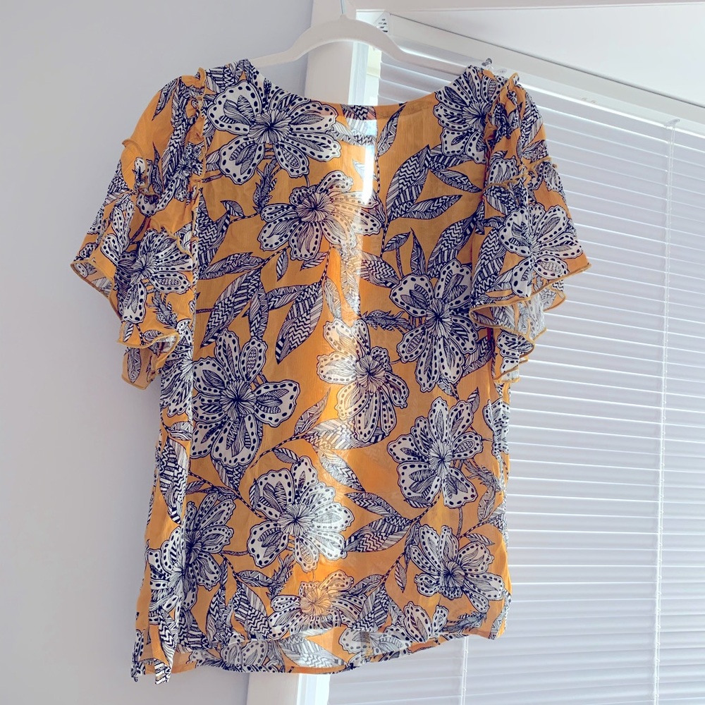 Floral top
